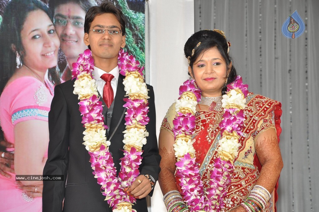 Producer Paras Jain Daughter Wedding Photos - 15 / 27 photos
