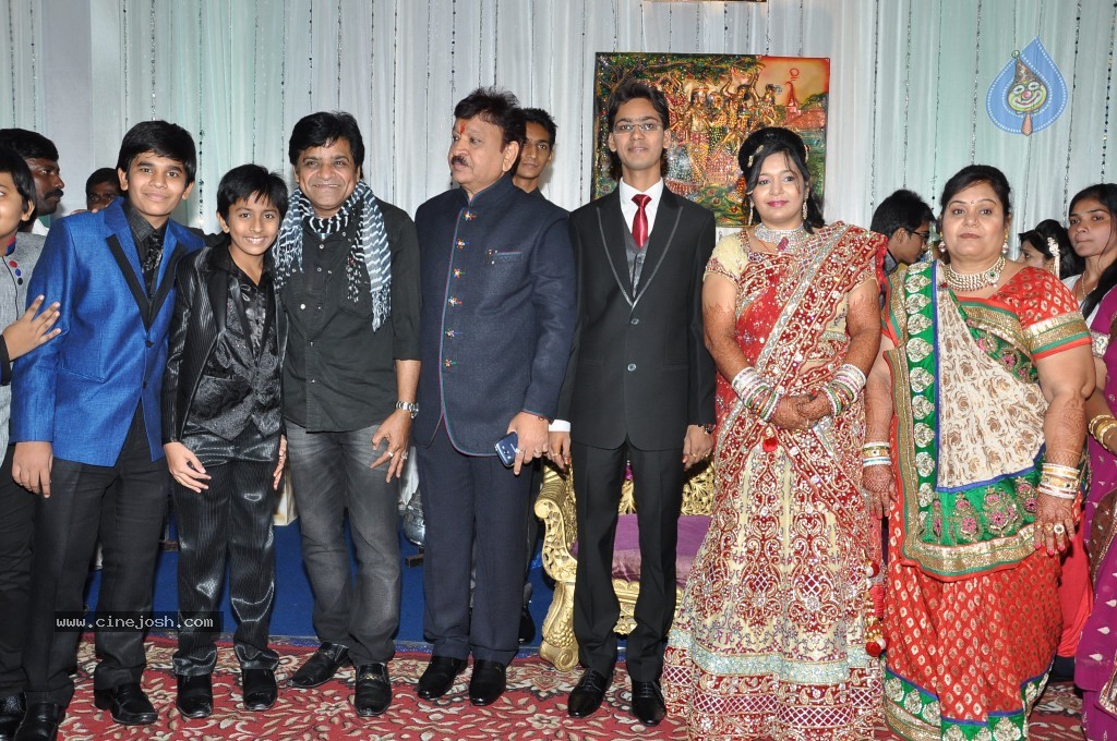 Producer Paras Jain Daughter Wedding Photos - 21 / 27 photos