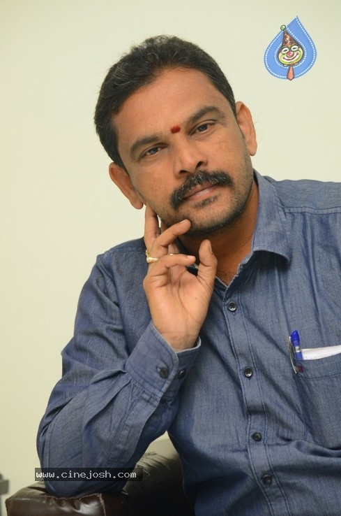 Producer  Sadhu Sekhar Interview - 13 / 14 photos