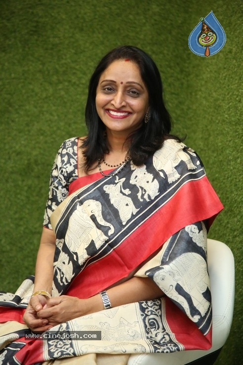 Producer Usha Mulpuri  Interview - 17 / 18 photos