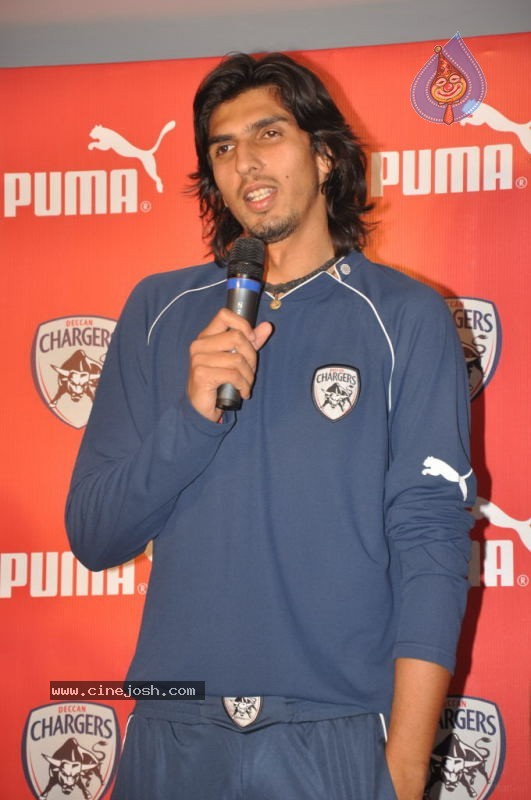 Puma Unveils Deccan Chargers Team Jersy and Fanwear - 4 / 79 photos