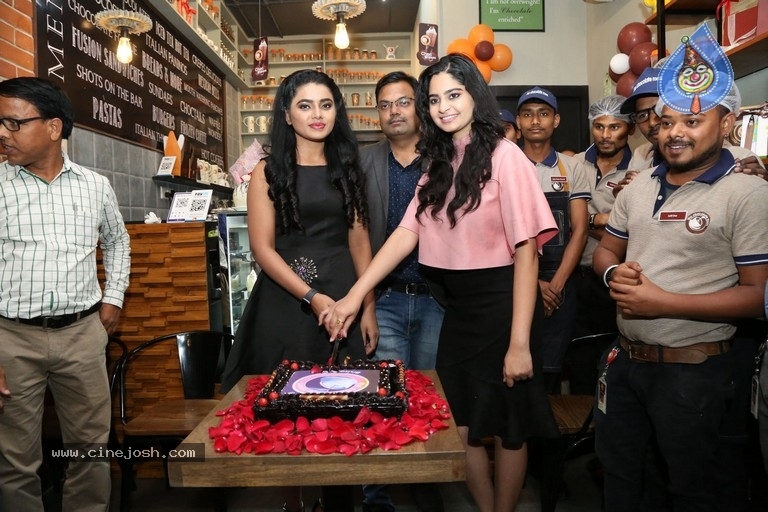 Purvi Thakkar and Sumaya Choco Launched The Chocolate Room - 13 / 18 photos