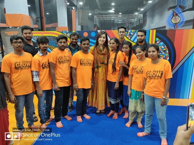 Raashi Khanna Uniquely Celebrate Birthday Sky Zone - 6 / 12 photos