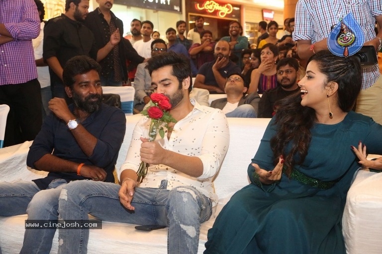 Radio City Cine Awards Curtain Raiser 2017 - 31 / 33 photos