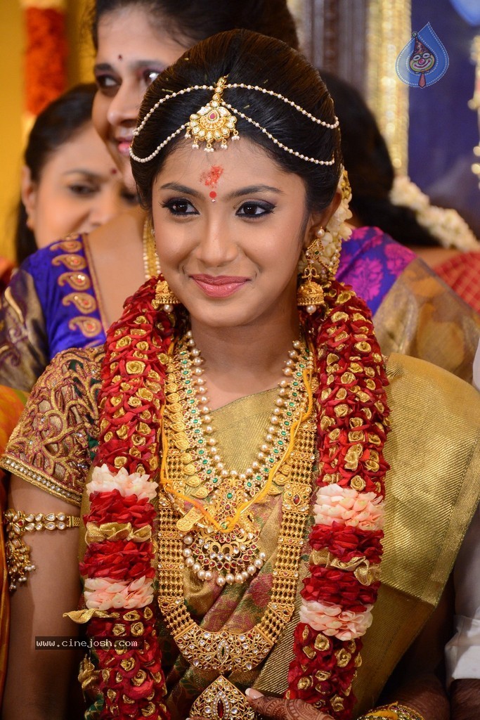 Raj TV Family Marriage Photos - 30 / 31 photos
