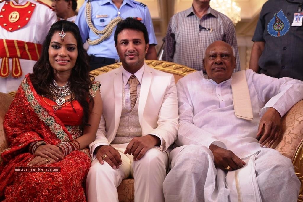 Raja and Amritha Marriage Reception Photos - 76 / 78 photos