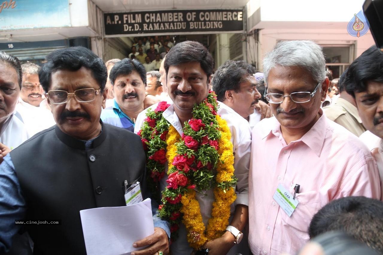 Rajendra Prasad MAA Victory Celebrations - 136 / 143 photos