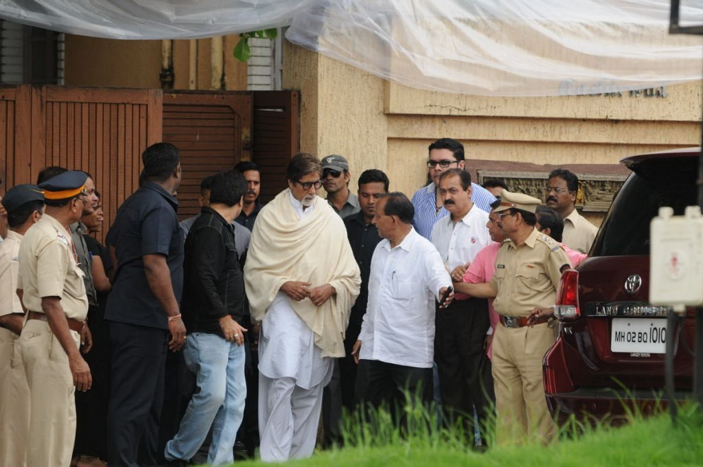 Rajesh Khanna Condolence Meet - 10 / 54 photos