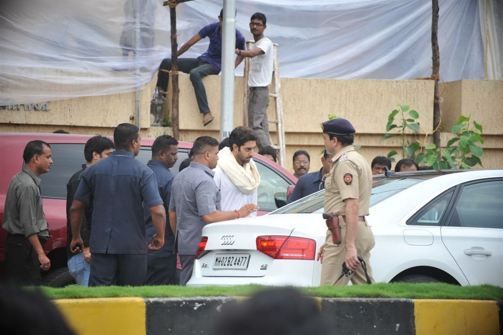 Rajesh Khanna Condolence Meet - 32 / 54 photos
