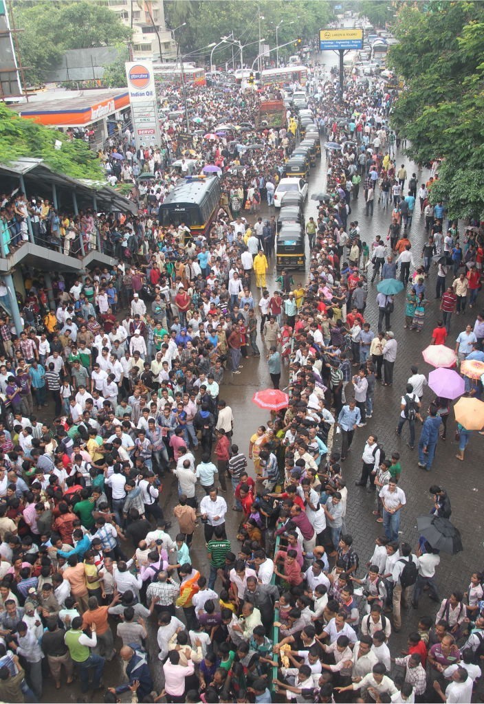 Rajesh Khanna Final Journey - 33 / 47 photos