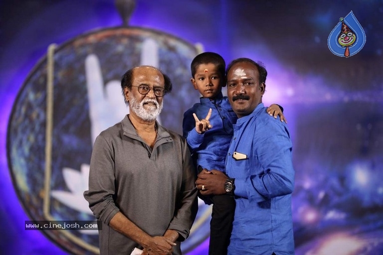 Rajinikanth Fans Meet Day 2 Photos - 9 / 10 photos