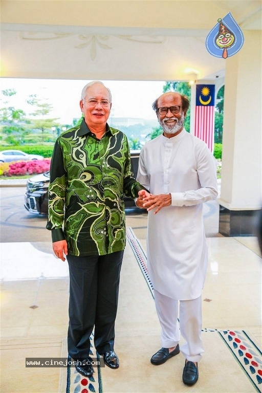 Rajinikanth Meets Malaysian PM Najib Razak Photos - 5 / 8 photos