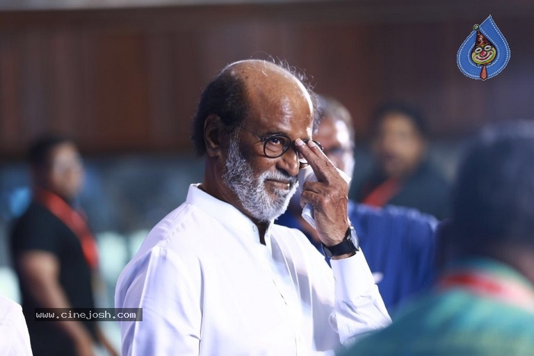 Rajinikanth Political Announcement Photos - 10 / 11 photos