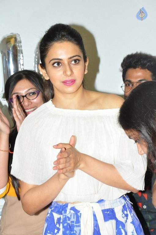 Rakul at Radio Mirchi 10th Anniversary Celebrations - 1 / 53 photos