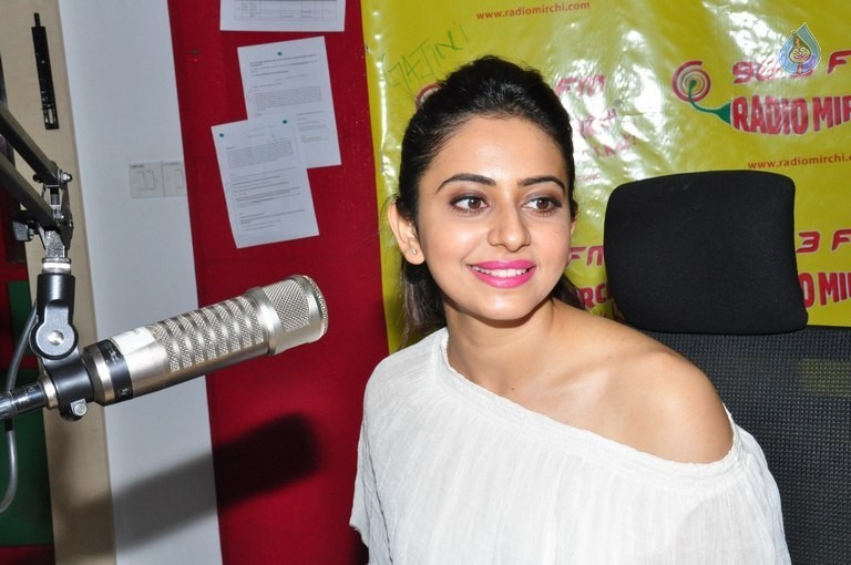 Rakul at Radio Mirchi 10th Anniversary Celebrations - 17 / 53 photos
