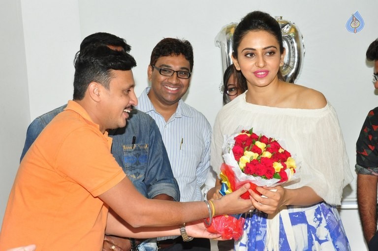 Rakul at Radio Mirchi 10th Anniversary Celebrations - 51 / 53 photos