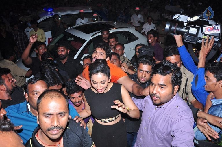 Rakul Launches Bahar Cafe Restaurant Photos - 9 / 30 photos