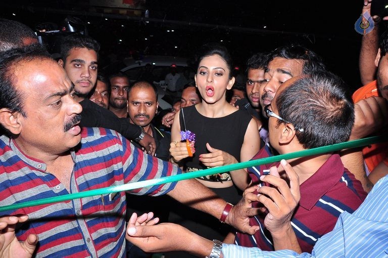 Rakul Launches Bahar Cafe Restaurant Photos - 13 / 30 photos