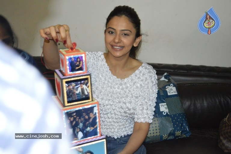 Rakul Preet Birthday Celebrations 2018 - 10 / 42 photos