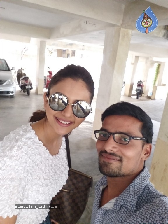 Rakul Preet Birthday Celebrations 2018 - 25 / 42 photos