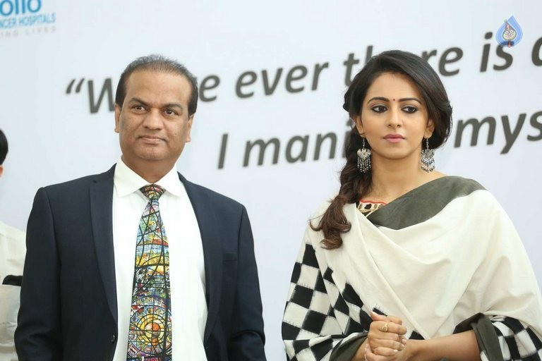 Rakul Preet Singh at Appollo Children's Day Celebrations  - 39 / 73 photos
