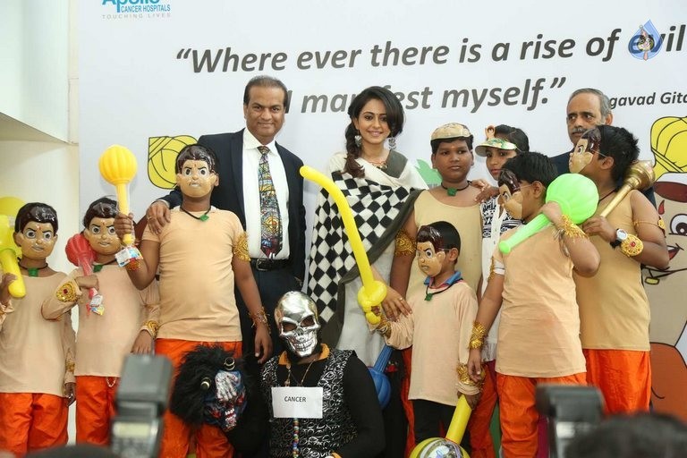 Rakul Preet Singh at Appollo Children's Day Celebrations  - 58 / 73 photos