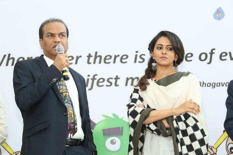 Rakul Preet Singh at Appollo Children's Day Celebrations  - 69 / 73 photos