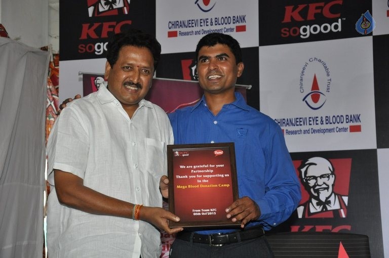 Ram Charan at KFC Employees Blood Donation Event - 9 / 81 photos