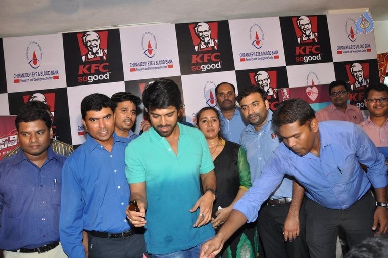 Ram Charan at KFC Employees Blood Donation Event - 16 / 81 photos
