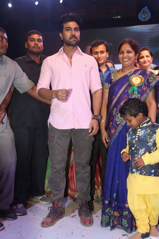 Ram Charan at Malla Reddy Engineering College - 7 / 62 photos