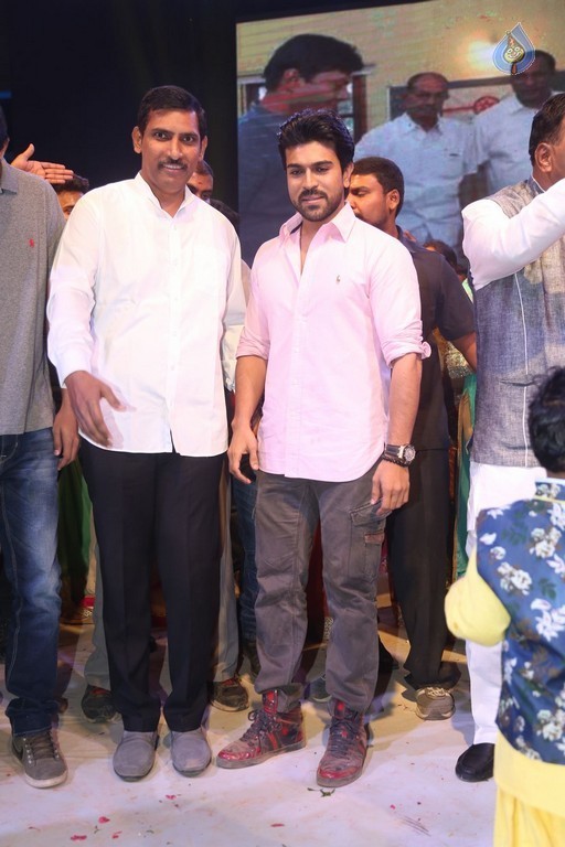 Ram Charan at Malla Reddy Engineering College - 26 / 62 photos