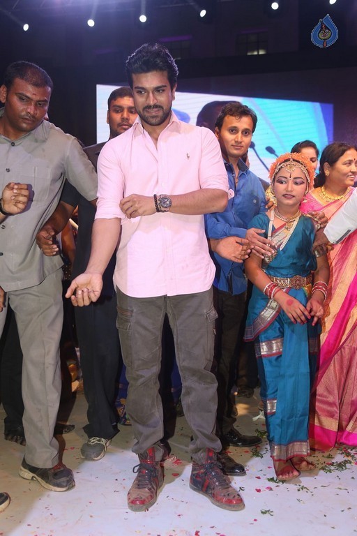 Ram Charan at Malla Reddy Engineering College - 32 / 62 photos