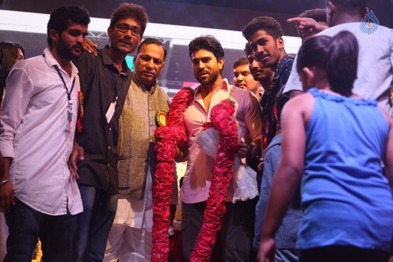 Ram Charan at Malla Reddy Engineering College - 38 / 62 photos