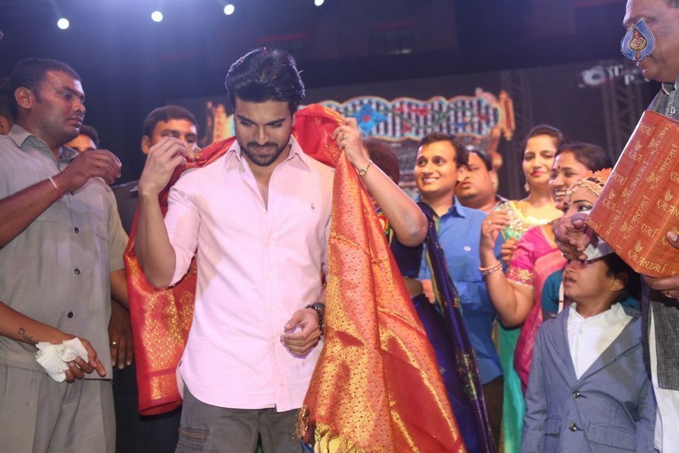 Ram Charan at Malla Reddy Engineering College - 55 / 62 photos