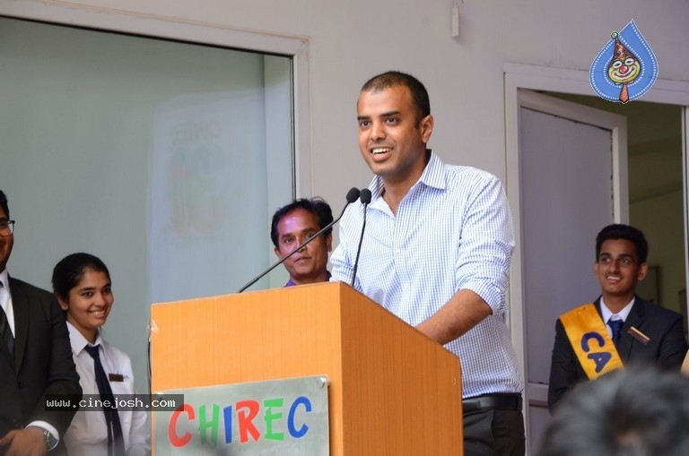Ram Charan Celebrates Independence Day In Chirec School - 28 / 60 photos