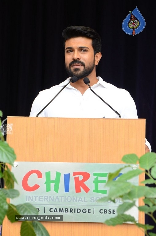Ram Charan Celebrates Independence Day In Chirec School - 38 / 60 photos