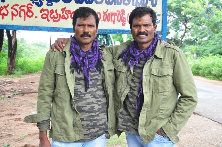 Ram Laxman Donates 1 Lakh for Sphoorthi Jyothi Foundation - 23 / 41 photos