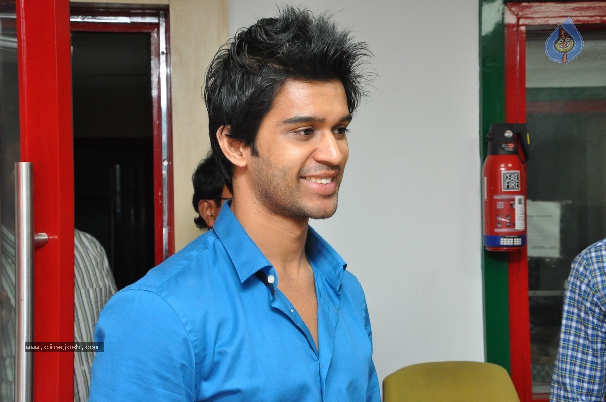 Ram Leela Movie team at Radio Mirchi - 20 / 77 photos