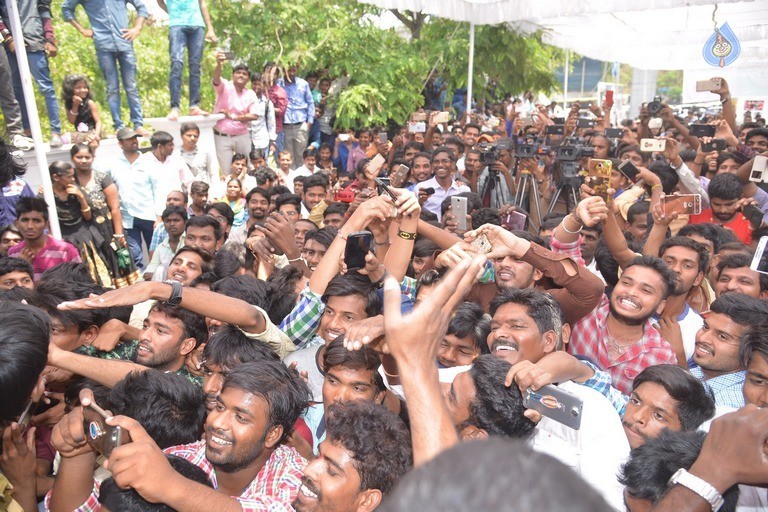 Ramcharan Birthday Celebrations at Chiranjeevi Blood Bank - 32 / 42 photos