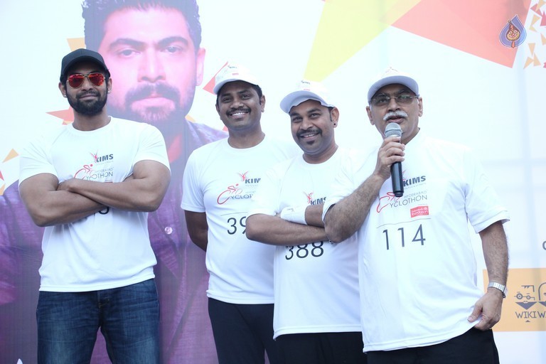 Rana Flags of Hyderabad Cyclothon - 7 / 10 photos