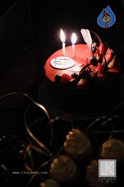 Rashi Khanna Birthday Celebrations - 2 / 42 photos