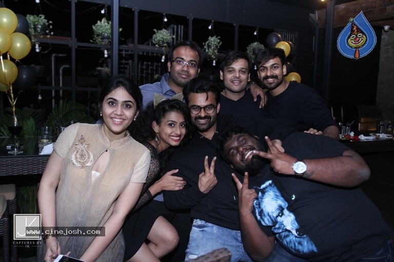 Rashi Khanna Birthday Celebrations - 11 / 42 photos