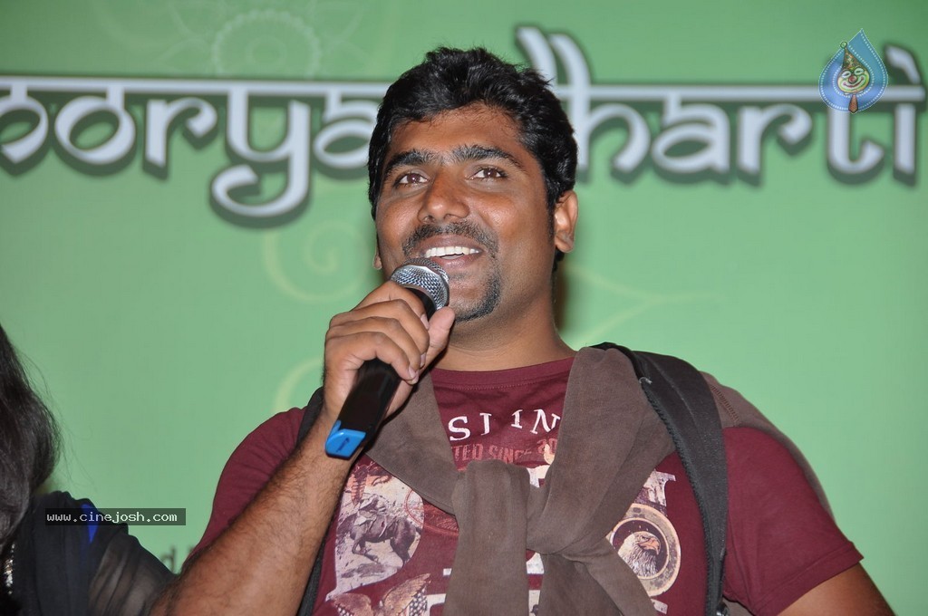 Regina at Big Green Ganesha 2014 - 36 / 108 photos