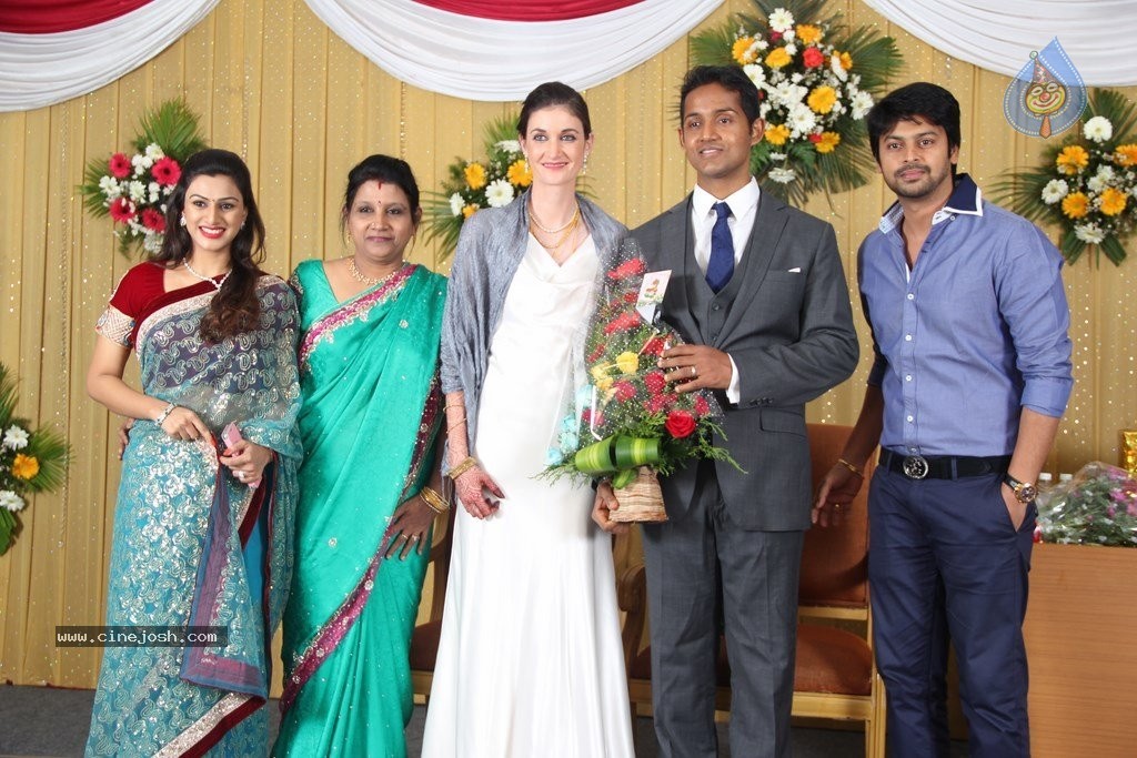 Reporter Anupama Subramanian Son Wedding Reception  - 8 / 107 photos