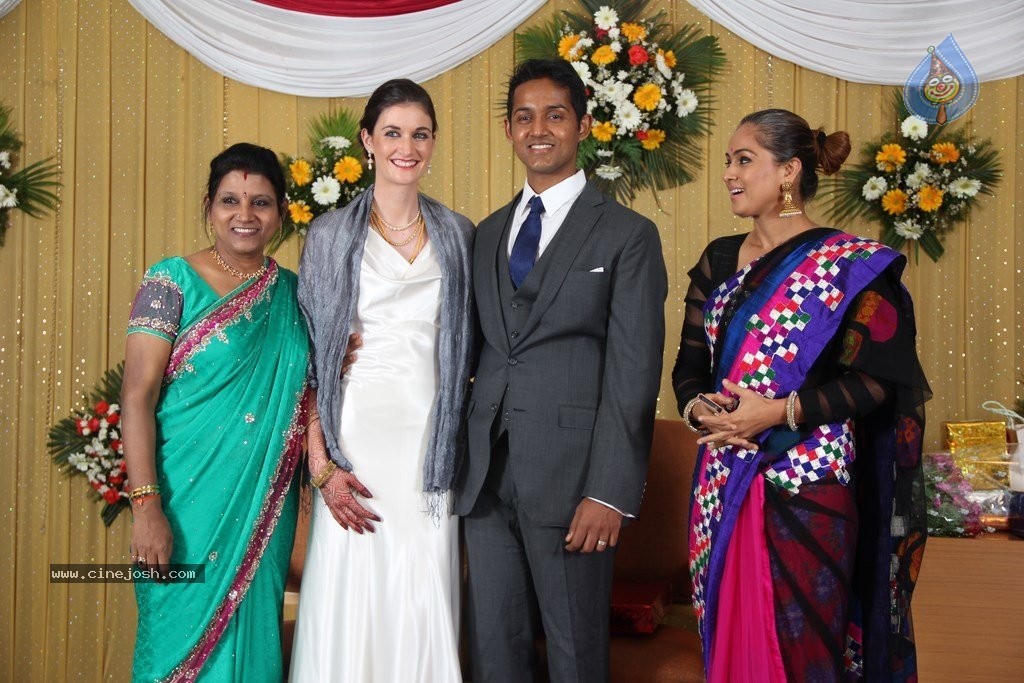 Reporter Anupama Subramanian Son Wedding Reception  - 18 / 107 photos