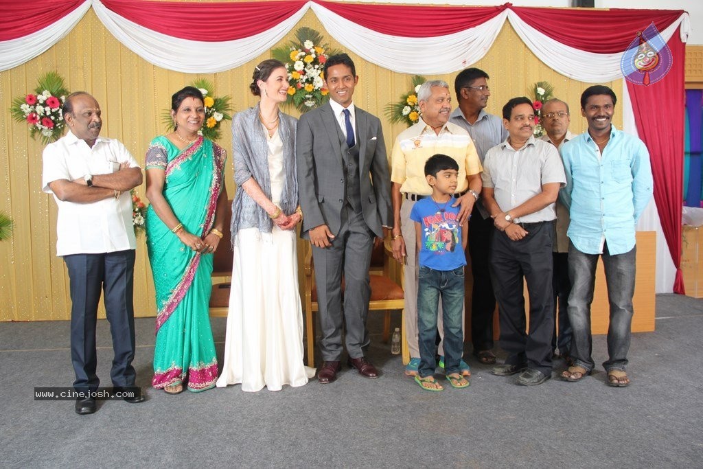Reporter Anupama Subramanian Son Wedding Reception  - 41 / 107 photos