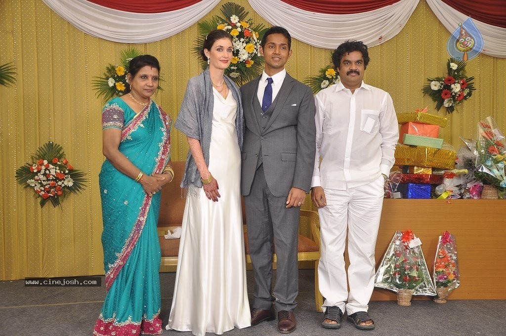 Reporter Anupama Subramanian Son Wedding Reception  - 46 / 107 photos