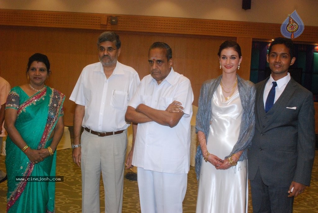 Reporter Anupama Subramanian Son Wedding Reception  - 51 / 107 photos