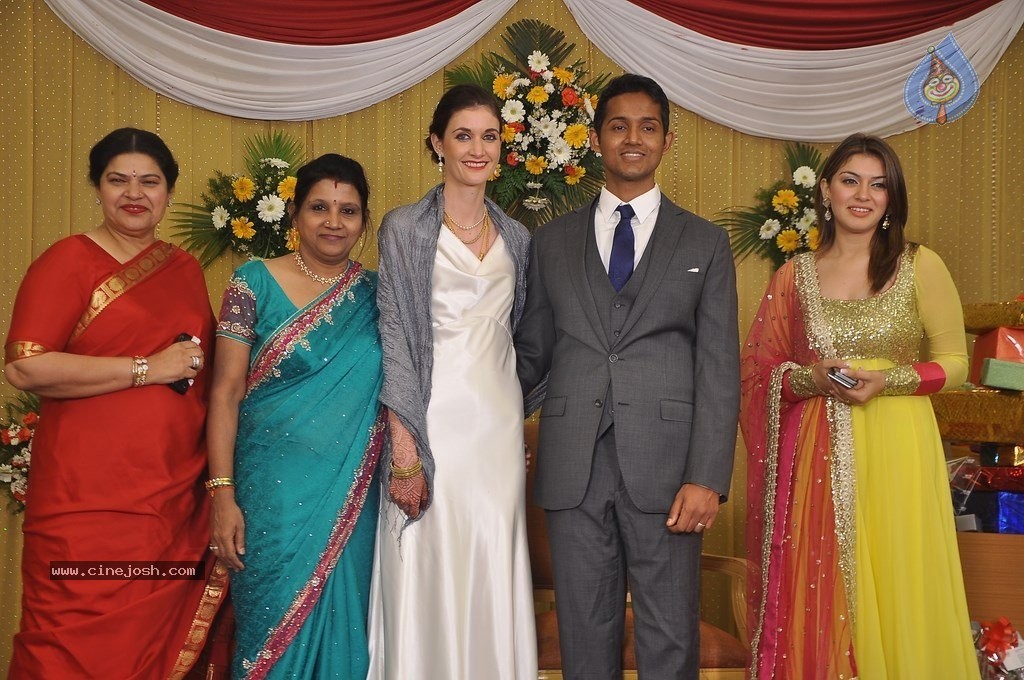 Reporter Anupama Subramanian Son Wedding Reception  - 62 / 107 photos