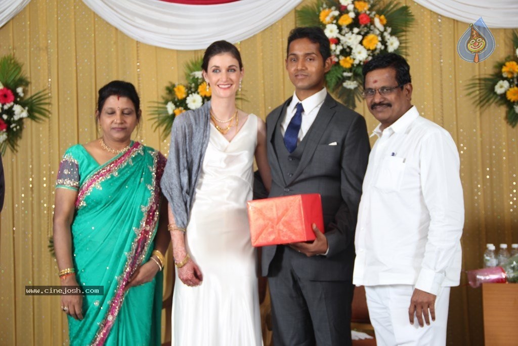 Reporter Anupama Subramanian Son Wedding Reception  - 84 / 107 photos